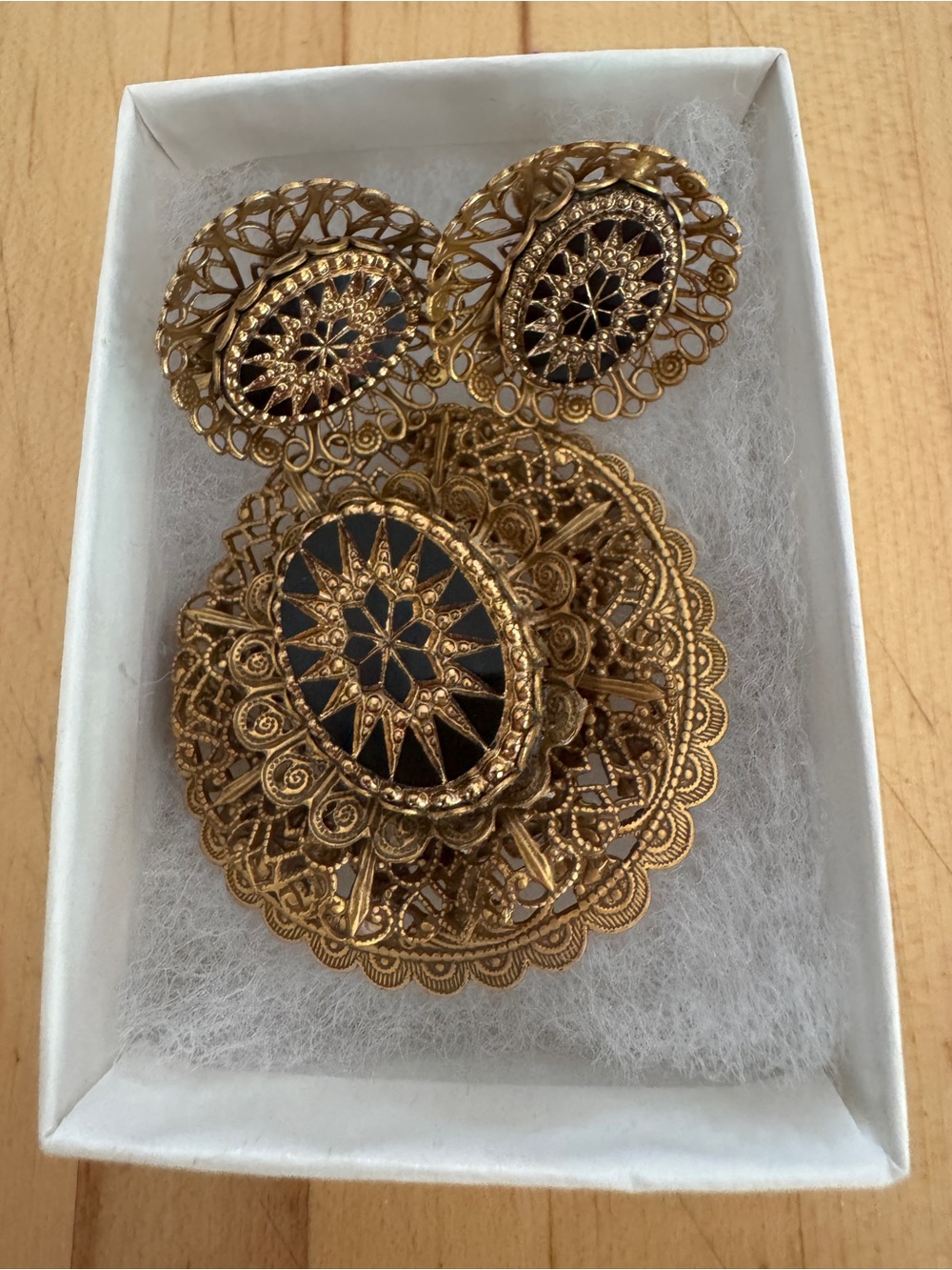 Gold and Black Filigree Pendant Brooch and Earrings Set